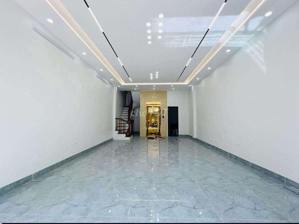 Xuân Đỉnh 42m2 6 tầng mt5m ô tô vào nhà - xây mới, ngõ thông.