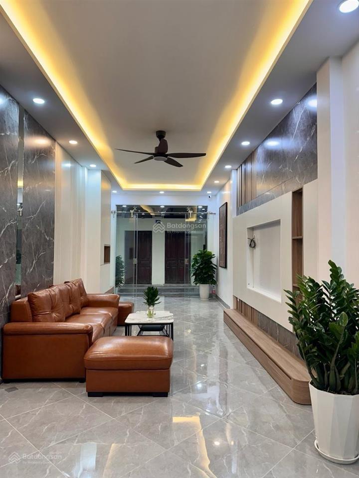 8,9 tỷ  nhà nguyễn khánh toàn  siêu phẩm 6 tầng thang máy  kinh doanh  tiện ích ngập tràn