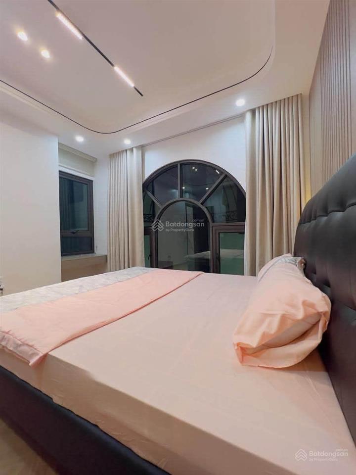 Bán gấp nhà riêng 8 tỷ vnd, 45 m2, 4pn, 4wc tại văn cao, phường kim mã, quận ba đình