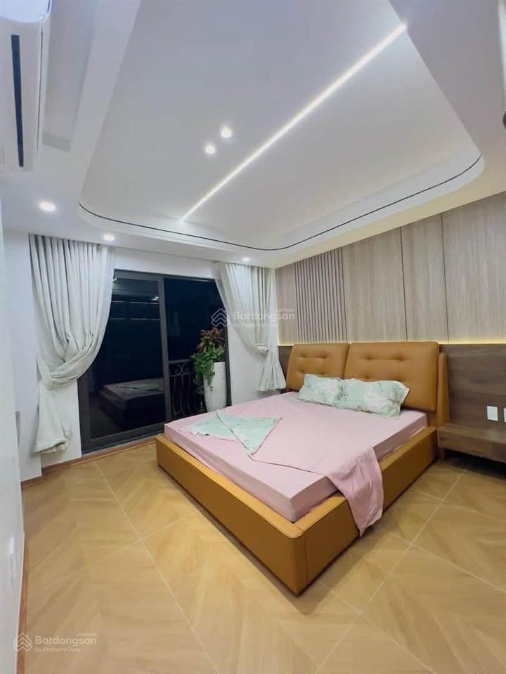 Bán gấp nhà riêng 8 tỷ vnd, 45 m2, 4pn, 4wc tại văn cao, phường kim mã, quận ba đình