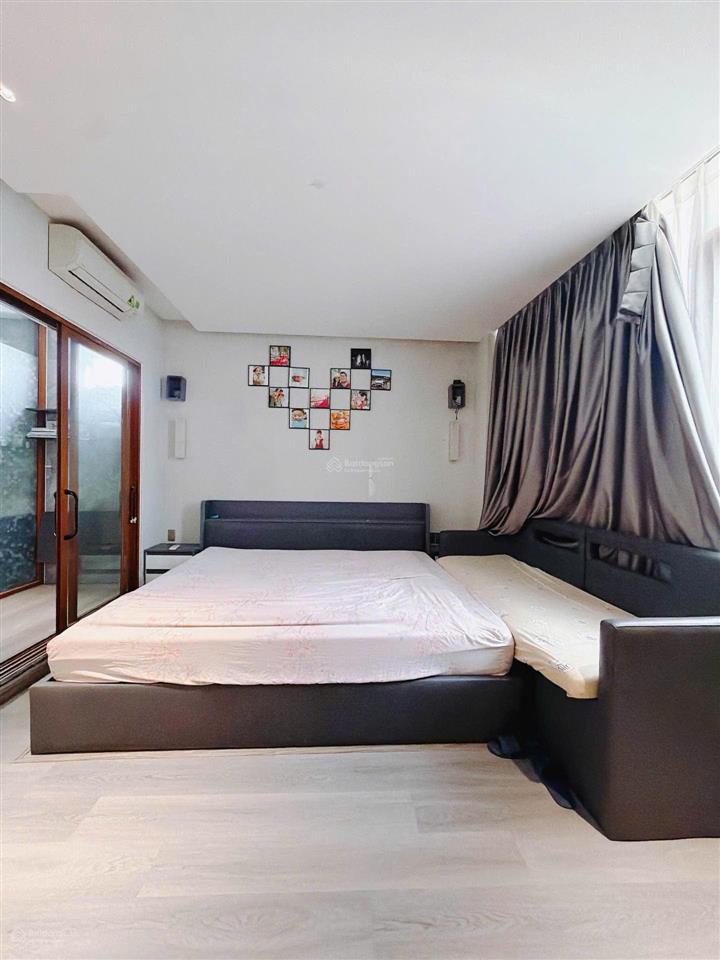 Bán nhà mặt phố, diện tích hơn 108m2 ở tân bình giá nhỉnh hơn 13 tỷ