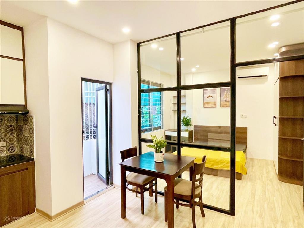 Cho thuê chung cư mini 1pn, 35m2, 5,99 triệu ở số 8c ngõ 329 cầu giấy, hà nội