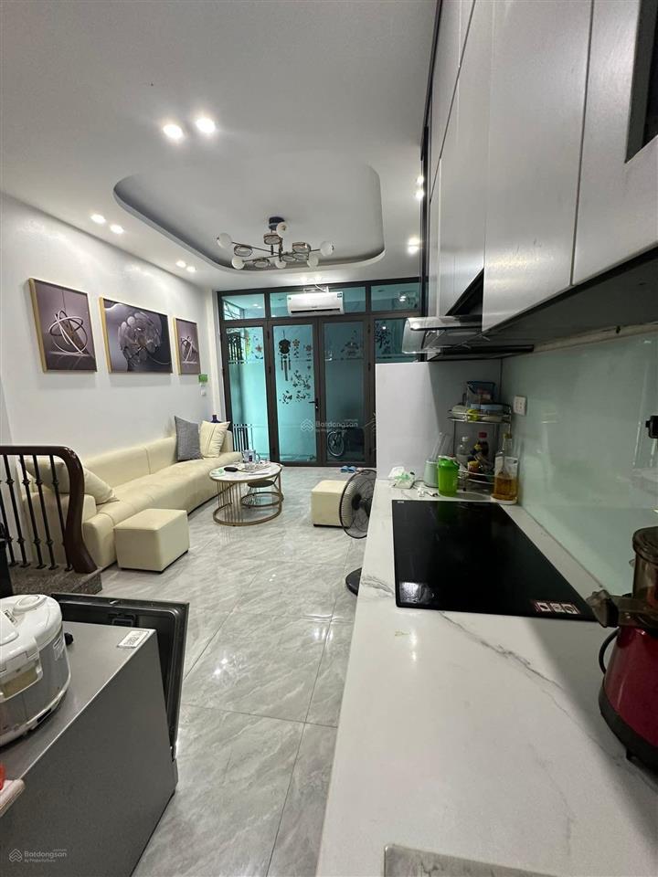 Kim ngưu nhà 4 tầng mới 3n3wc giá chỉ nhỉnh 6 tỷ