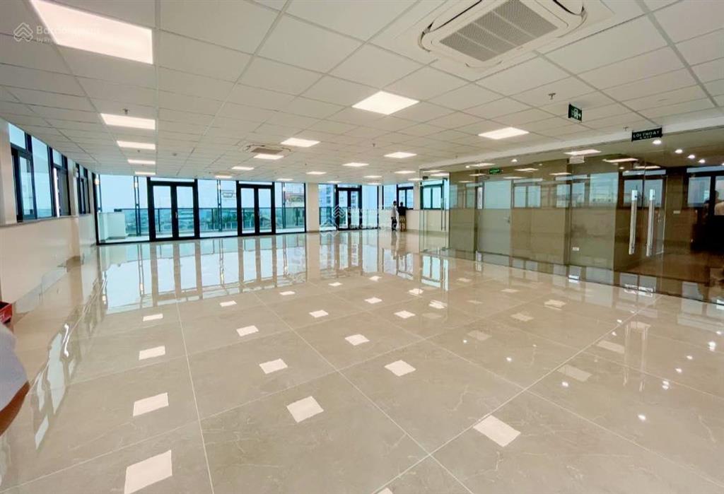 Bán tòa văn phòng phố thi sách  hòa mã, 200m, 9 tầng thang máy hoàn công, mặt tiền 10m