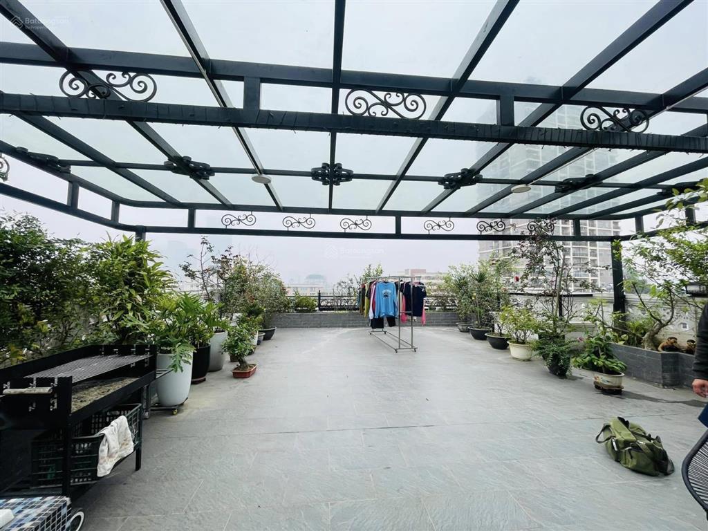 Bán tòa văn phòng building mặt phố chùa láng  nguyễn chí thanh, 150m x 10 tầng thang máy