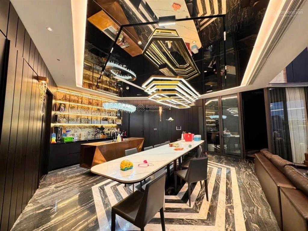 Bán tòa khách sạn kinh doanh dịch vụ, phường nam từ liêm, 800m2 x 10 tầng 1 hầm, mặt tiền 40m