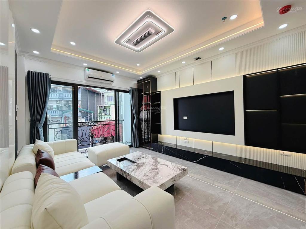 Bán nhà đẹp ở ngay, trung tâm phường phương liệt, 35m, 6 tầng thang máy, 30m ra phố