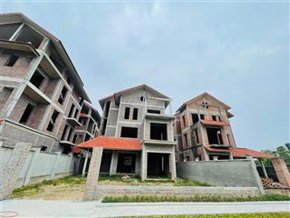 Duy nhất 1 lô biệt thự song lập  đường to  giá cực tốt chỉ 6xtr/m2