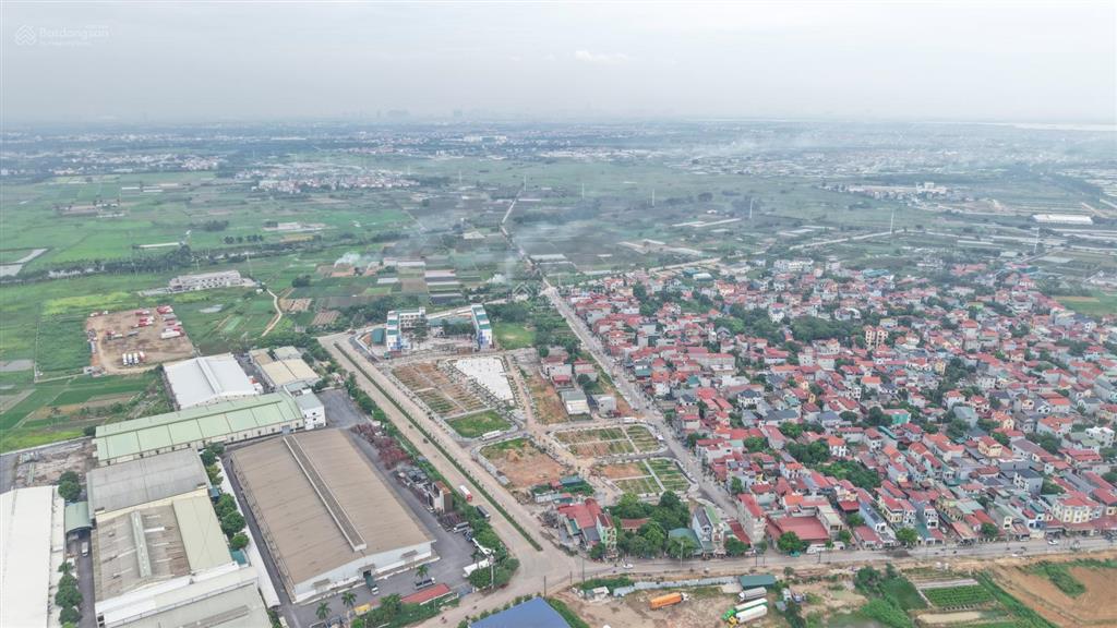 Cc bán gấp đấu giá x4 lâm hộ, dt 80m2, mặt tiền 8m. giá trúng 62tr/m2, chênh có như không