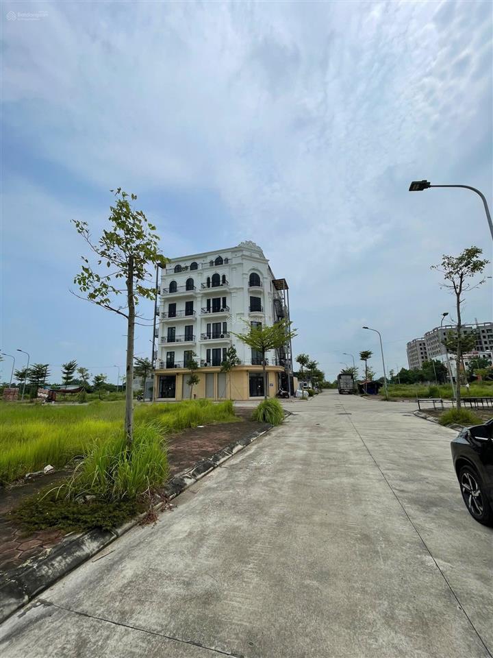 Chính chủ cần bán gấp 100m2 tại đấu giá bạch đa, đẹp không tì vết, giảm sâu cho ai thiện chí