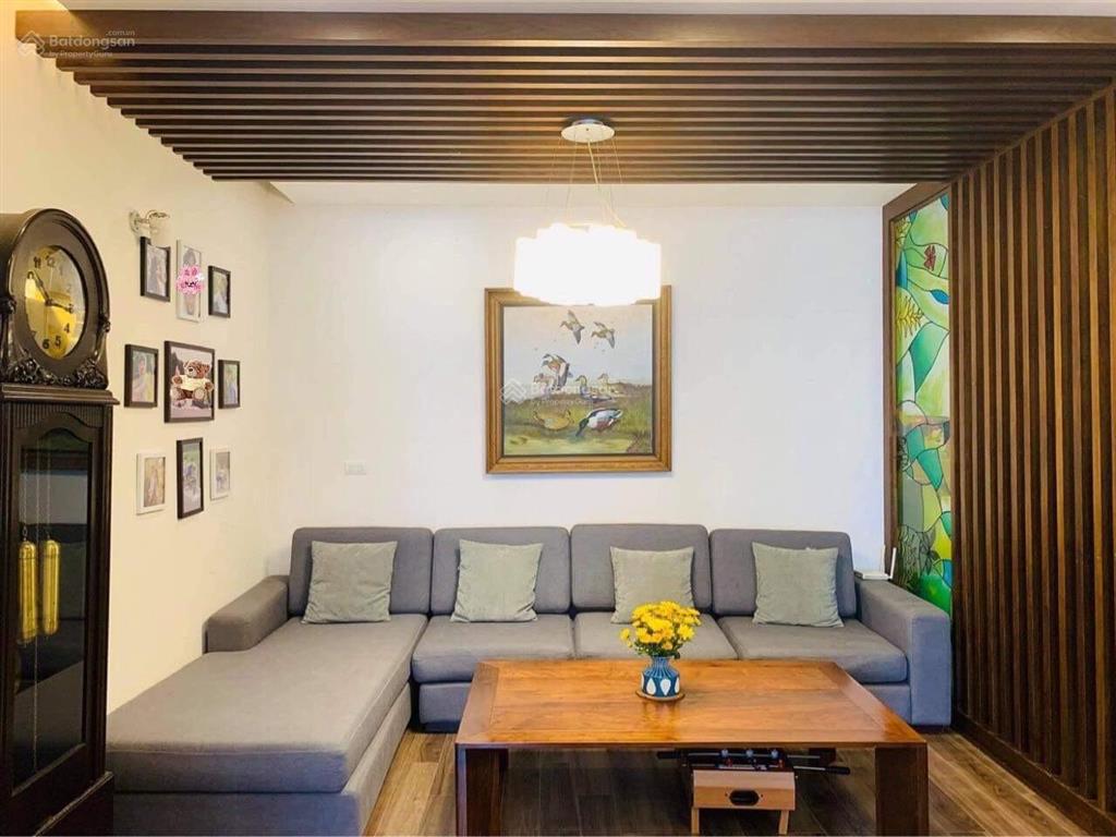 Chính chủ bán căn hộ chung cư mhdi60 hoàng quốc việt, dt 72m22pn2wc full nội thất, pháp lý sổ đỏ