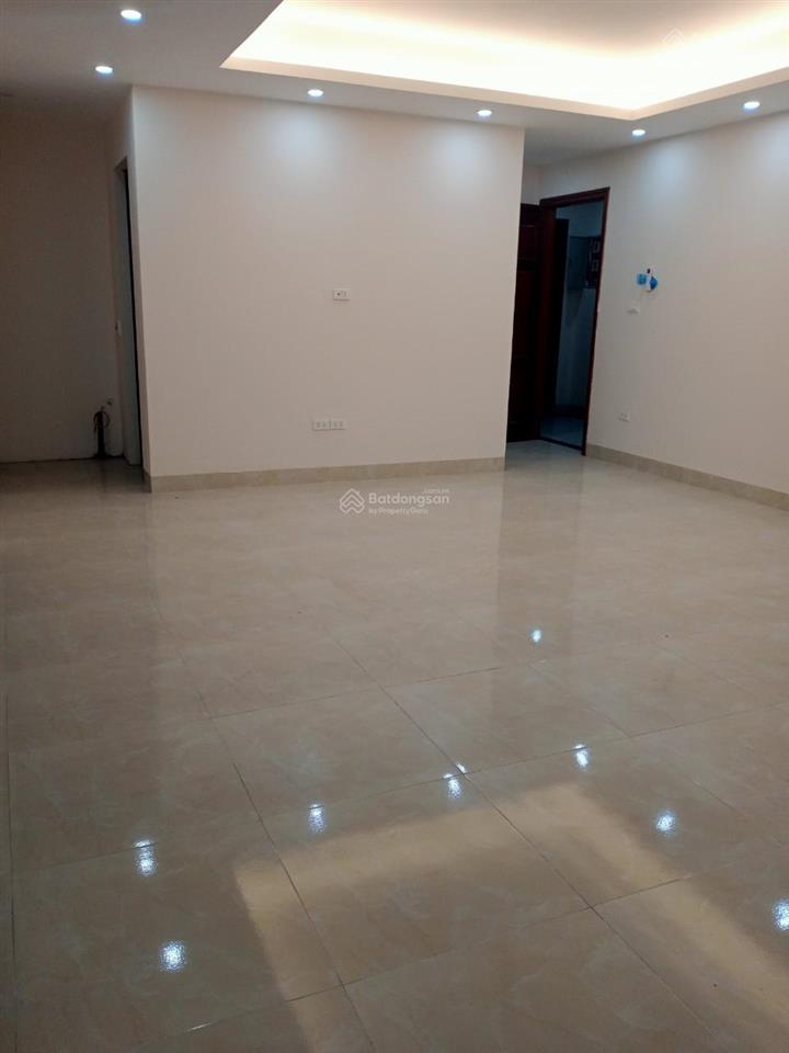 Cho thuê văn phòng khu vực xuân la  lạc long quân  võ chí công, diện tích sàn 25m² giá 4,5 tr/th
