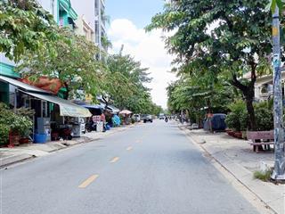 Nhà mặt tiền 3 tầng, 72m2, 3pn, 4wc, có sân đỗ ô tô, đường song hành, tân hưng thuận, q12.