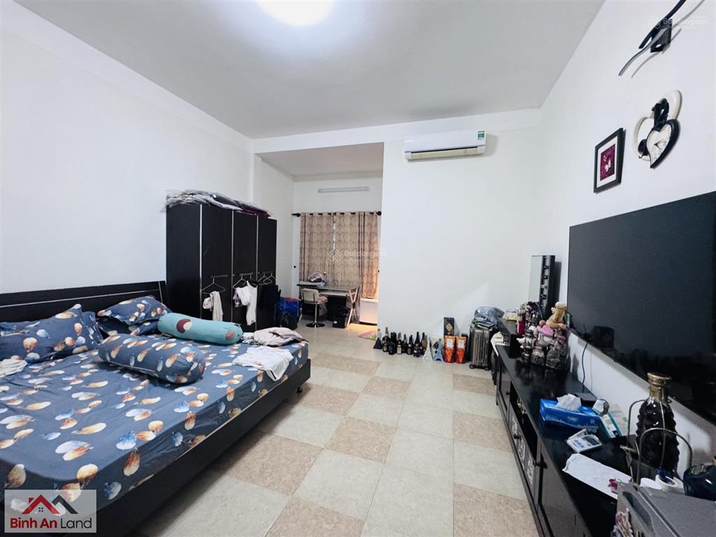 Bán nhanh trước tết, giảm sâu 1.5 tỷ, 4 tầng, 108m2, mặt tiền, lẩu dê yên hồng, p8, gò vấp.