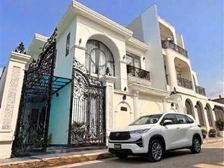 Tại sao phải đợi đến vài chục tỷ, mới bắt đầu nghĩ đến một không gian sống đúng nghĩa.