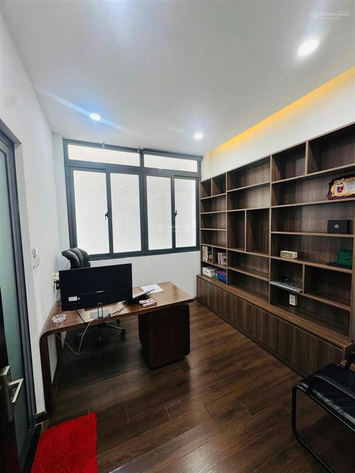 Nhà mới đẹp 5 tầng, nội thất xịn, xe hơi ngủ nhà, khu phân lô cao tầng ngay tt gò vấp, giá 9.x tỷ