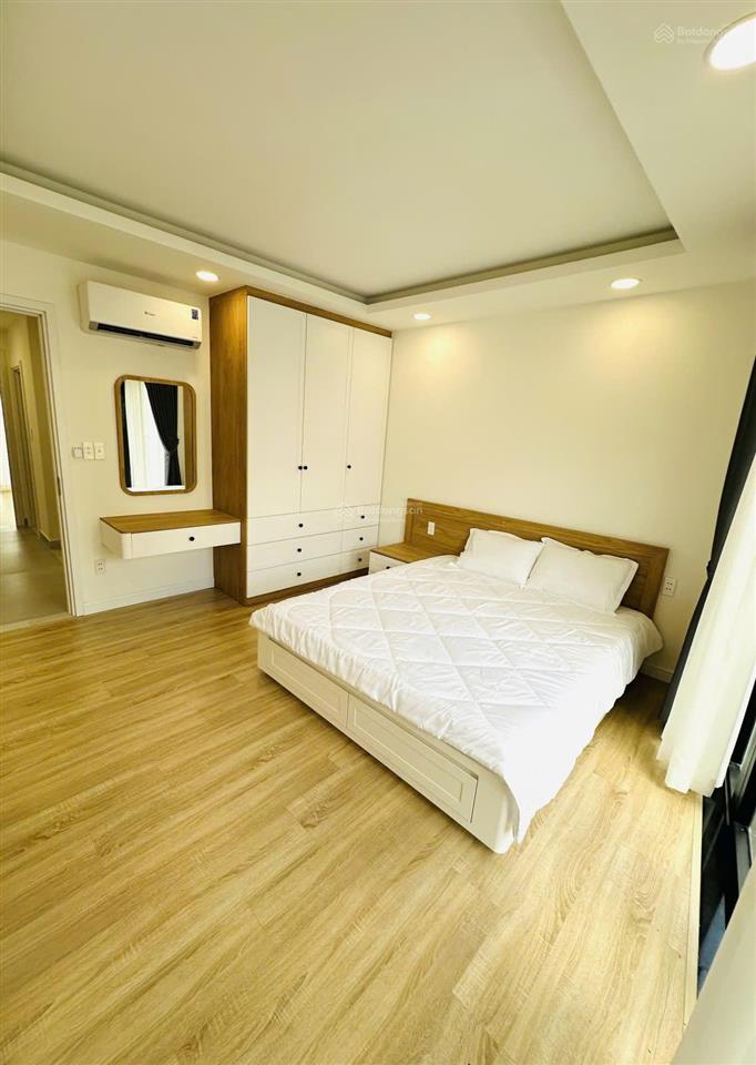 Xe hơi ngủ trong nhà  5 tầng, nhà mới full nội thất, hàng xóm city land, gò vấp, chỉ nhỉnh 7 tỷ