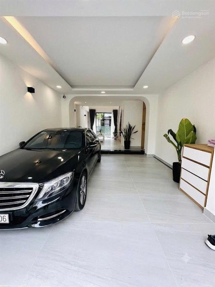 Xe hơi ngủ trong nhà  5 tầng, nhà mới full nội thất, hàng xóm city land, gò vấp, chỉ nhỉnh 7 tỷ