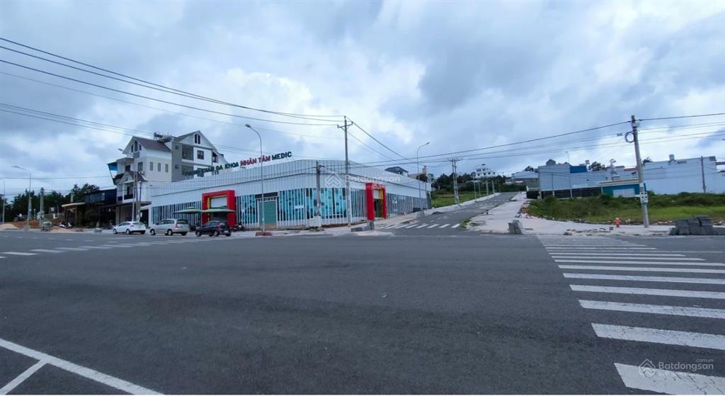Bán đất tại qh 01 bệnh viện mới bảo lộc, 7x33 = 234m2 full thổ cư