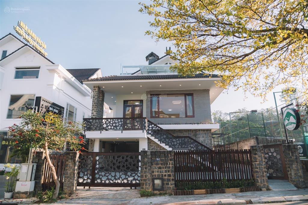 Biệt thự trung tâm đà lạt view đẹp giá 53 tỷ