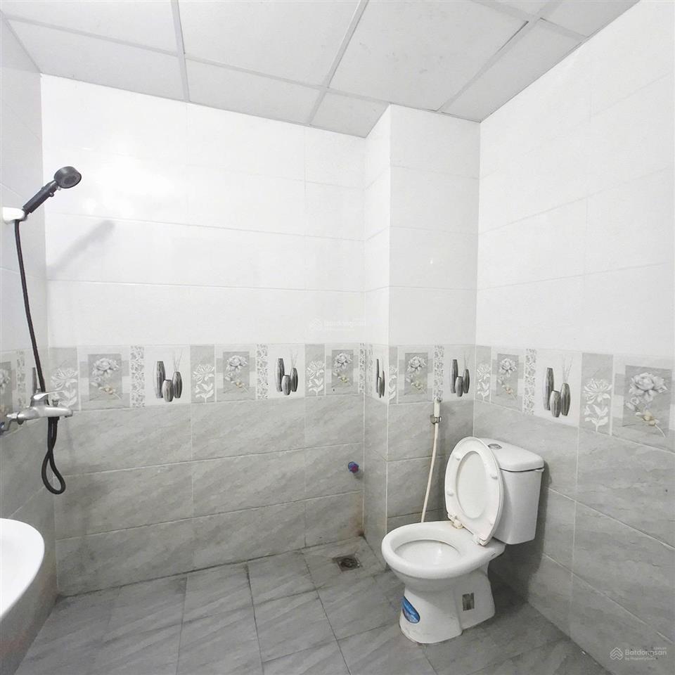 Bán nhà mỹ đình nhà dân xây  hai thoáng trước sau  5 tầng ô chờ thang máy  cách ô tô tránh 40m