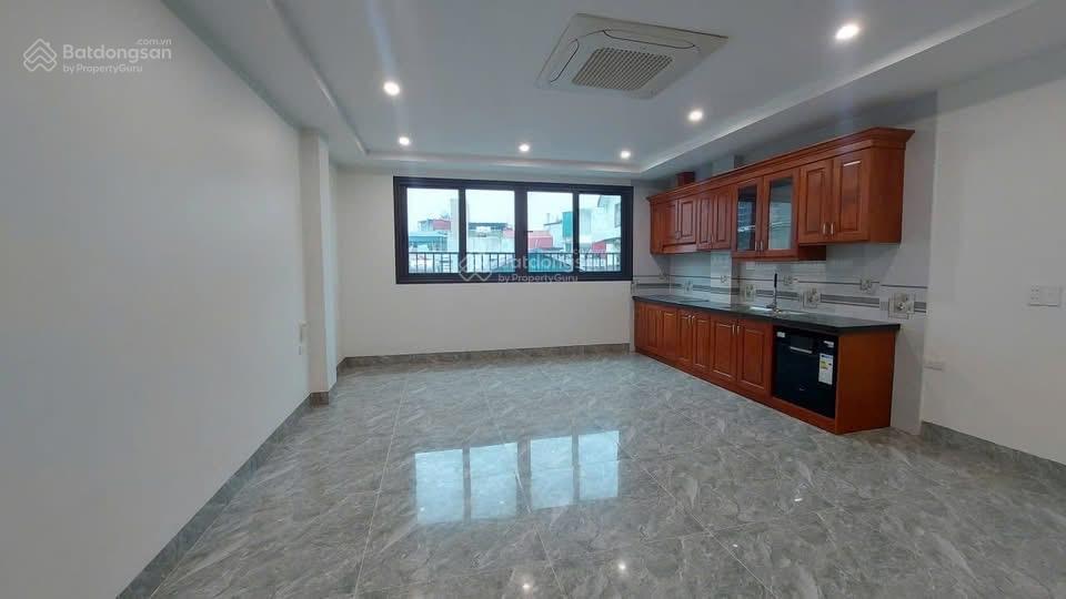 15 tỷ nhỉnh  gara ôtô  nhà mặt ngõ  5m ra mặt đường hồ tùng mậu xây mới  thang máy  kinh doanh