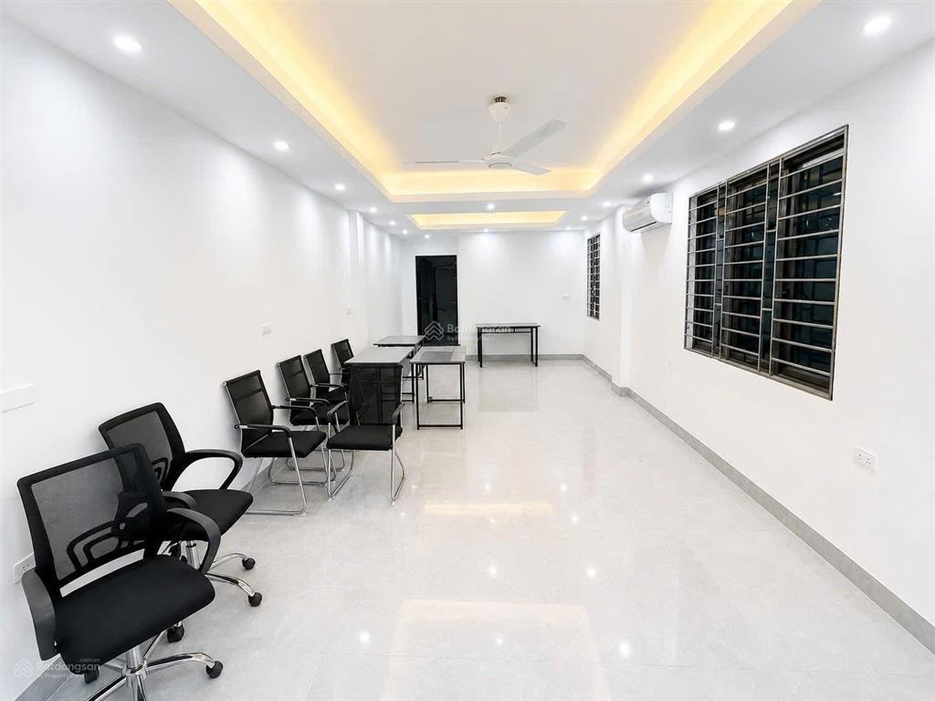 23 tỷ nhỉnh  bán nhà lê quang đạo  57m  nhà lô góc 3 mặt thoáng  ngõ ô tô tránh nhau  khu vip