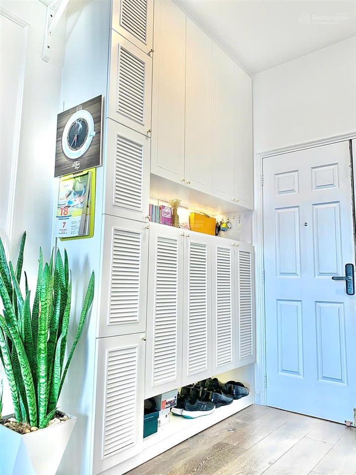 Bán chung cư hà đô lầu 6 với 2 ban công, 2pn, 2wc và có thương lượng