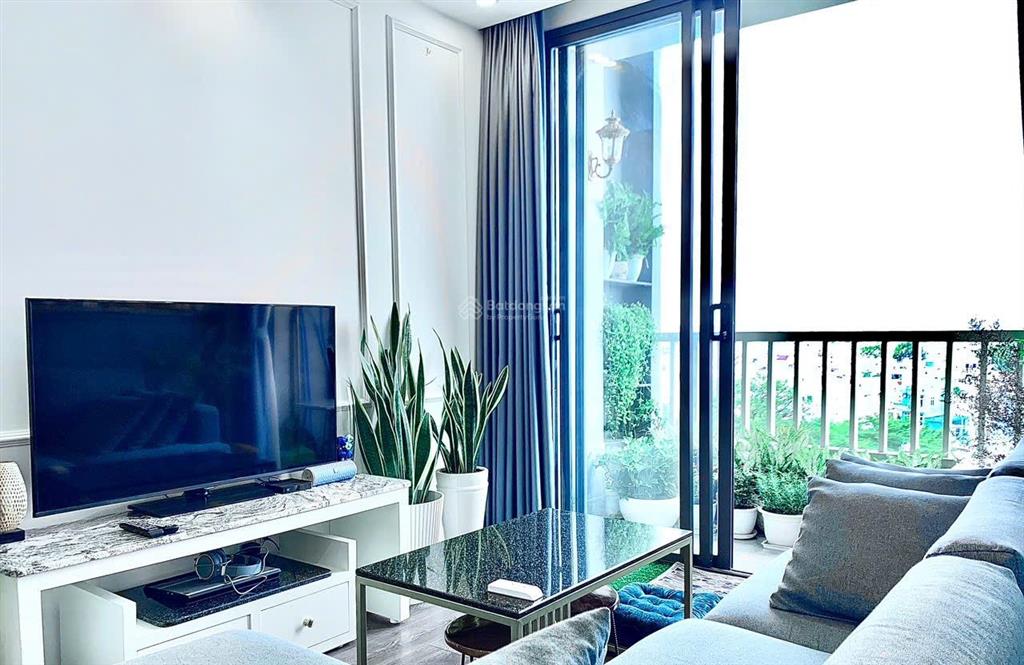 Bán chung cư hà đô lầu 6 với 2 ban công, 2pn, 2wc và có thương lượng