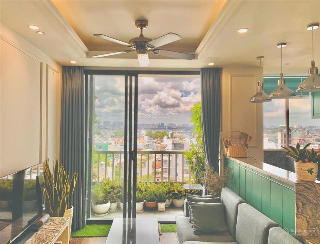 Bán chung cư hà đô lầu 6 với 2 ban công, 2pn, 2wc và có thương lượng