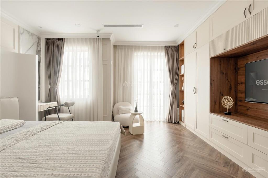 Bán nhà cityland mới hoàn thiện 100%. có thang máy, hướng tây