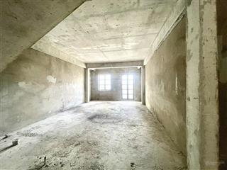 Bán nhà thô cityland mái riêng có thang máy