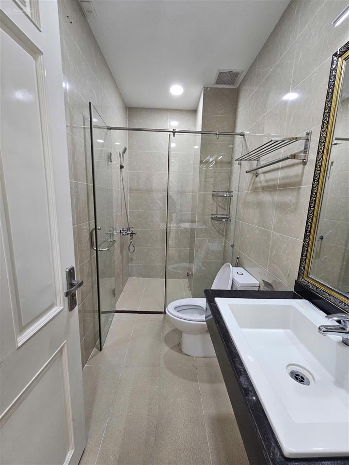 Cho thuê nhà phố cityland giá đúng 38tr