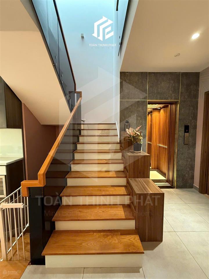Bán nhà phố cityland mái riêng 23 tỷ có thang máy, có hầm 100m2