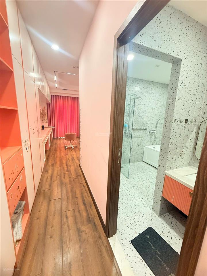 Bán nhà phố cityland 23ty 1 hầm 1 trệt 3 lầu 100m2