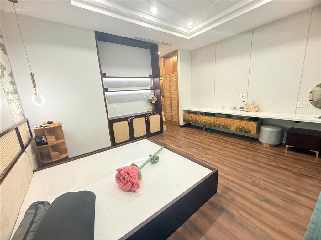 Bán nhà phố cityland 23ty 1 hầm 1 trệt 3 lầu 100m2
