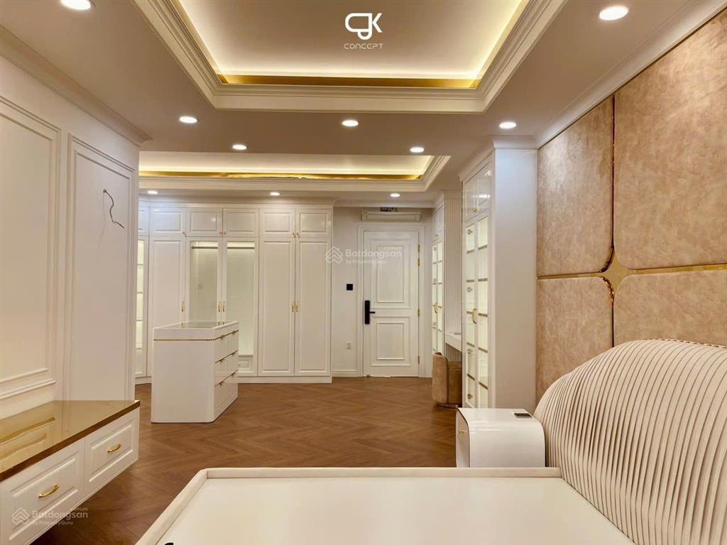 Bán nhà cityland 122m² full nội thất tân cổ điển đẹp y hình full máy lạnh