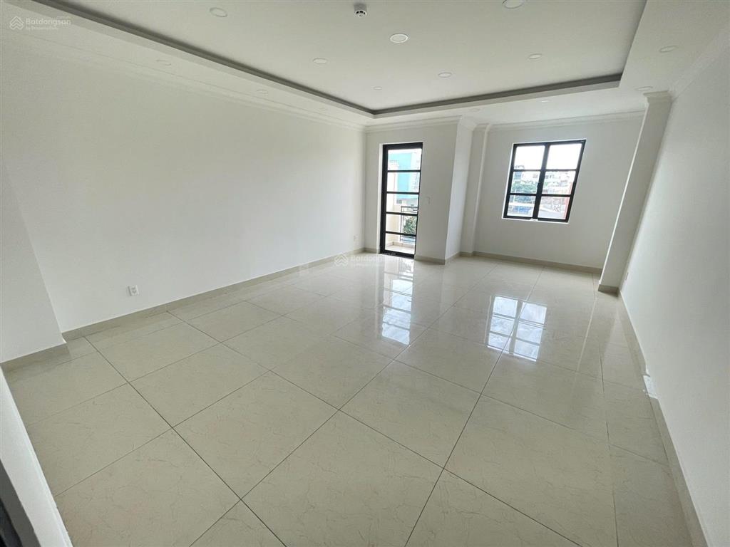 Cho thuê cityland 200m² mặt tiền nguyễn văn lượng có thang máy
