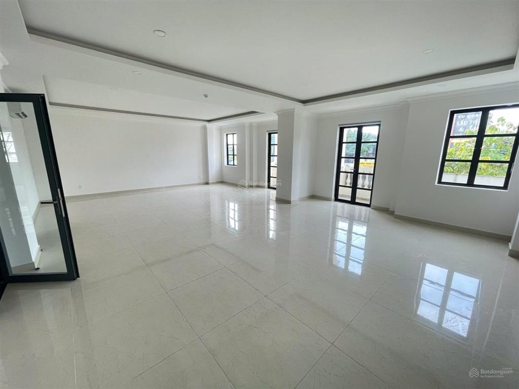 Cho thuê cityland 200m² mặt tiền nguyễn văn lượng có thang máy