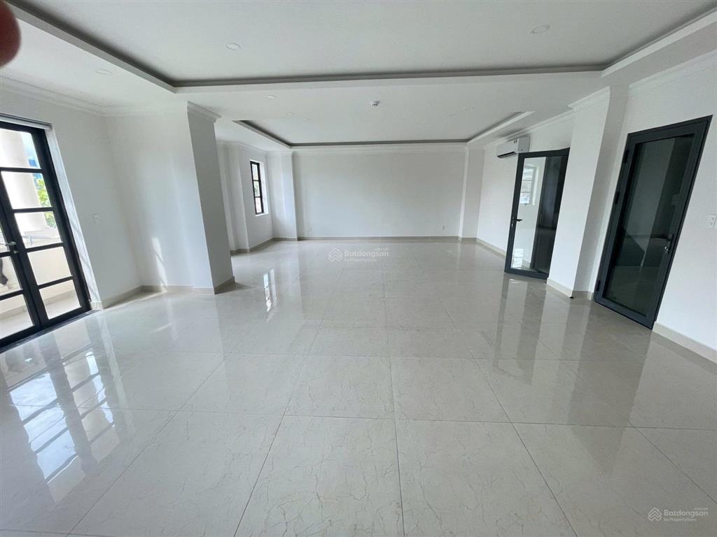 Cho thuê cityland 200m² mặt tiền nguyễn văn lượng có thang máy