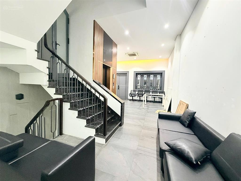 Mặt bằng 100m2 cityland có hầm 13tr