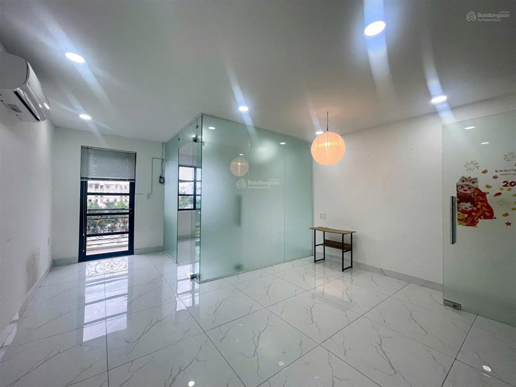 Văn phòng cityland đẹp 6tr có nội thất