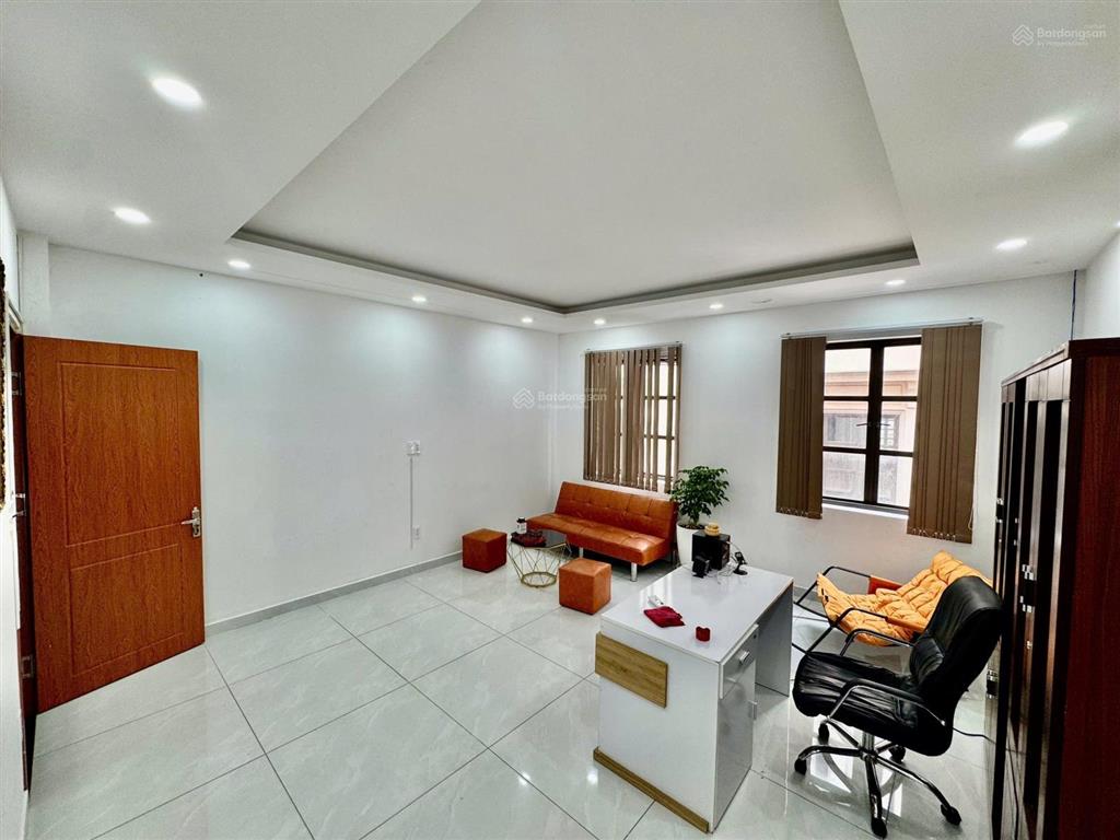 Văn phòng cityland đẹp 6tr có nội thất