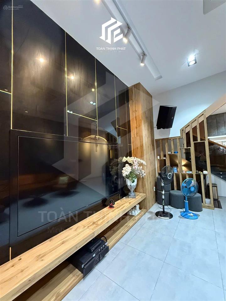 Giá 22 tỷ đi nhanh nhà đẹp cityland có thang máy, full nội thất cao cấp