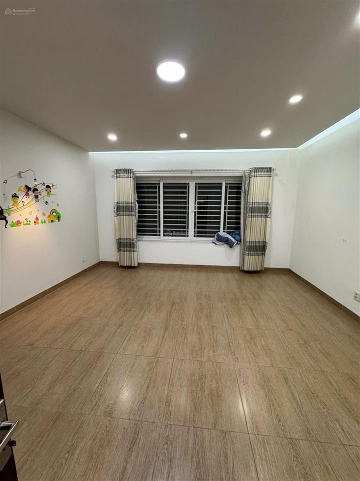 Cho thuê nhà có hầm cityland center, phường 7 cũ giá 35tr tl