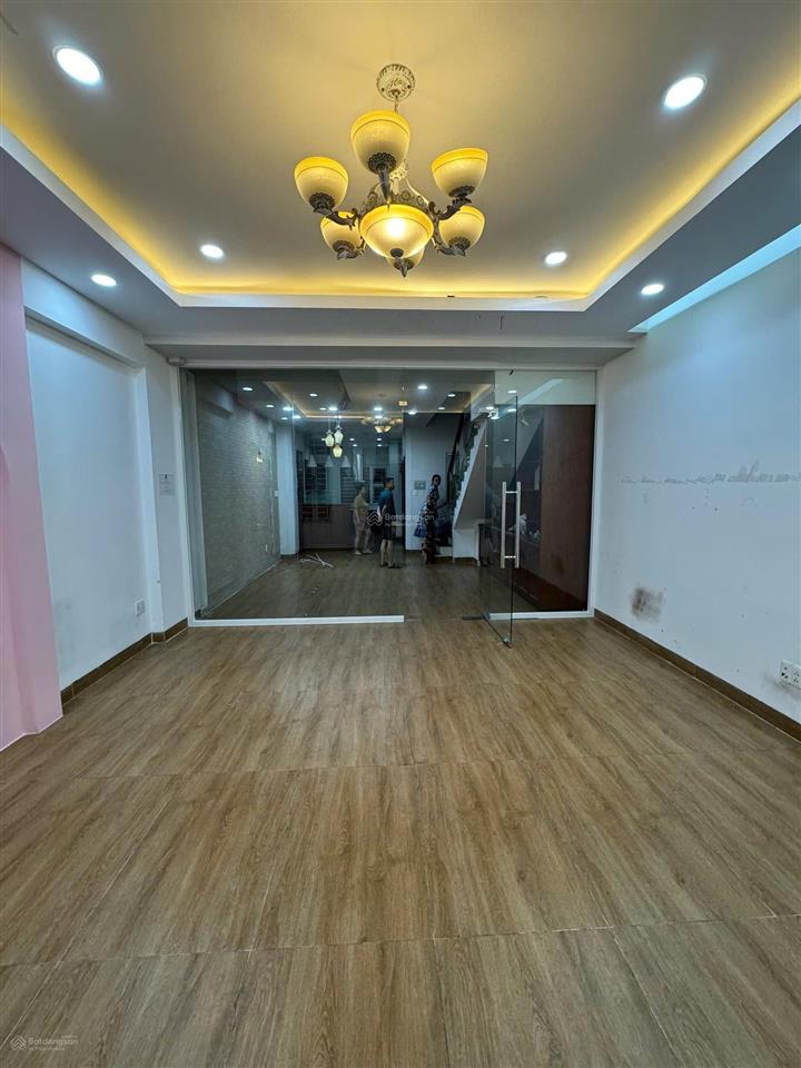 Cho thuê nhà có hầm cityland center, phường 7 cũ giá 35tr tl