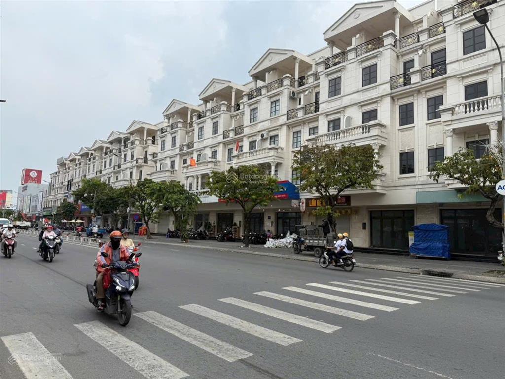 Cho thuê căn góc 2 mặt tiền 30m cityland gò vấp 7x20m, giá 110tr/tháng