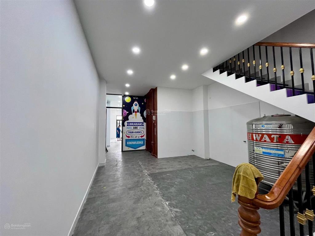 Nguyên căn cityland mặt tiền nguyễn văn lượng có thang máy