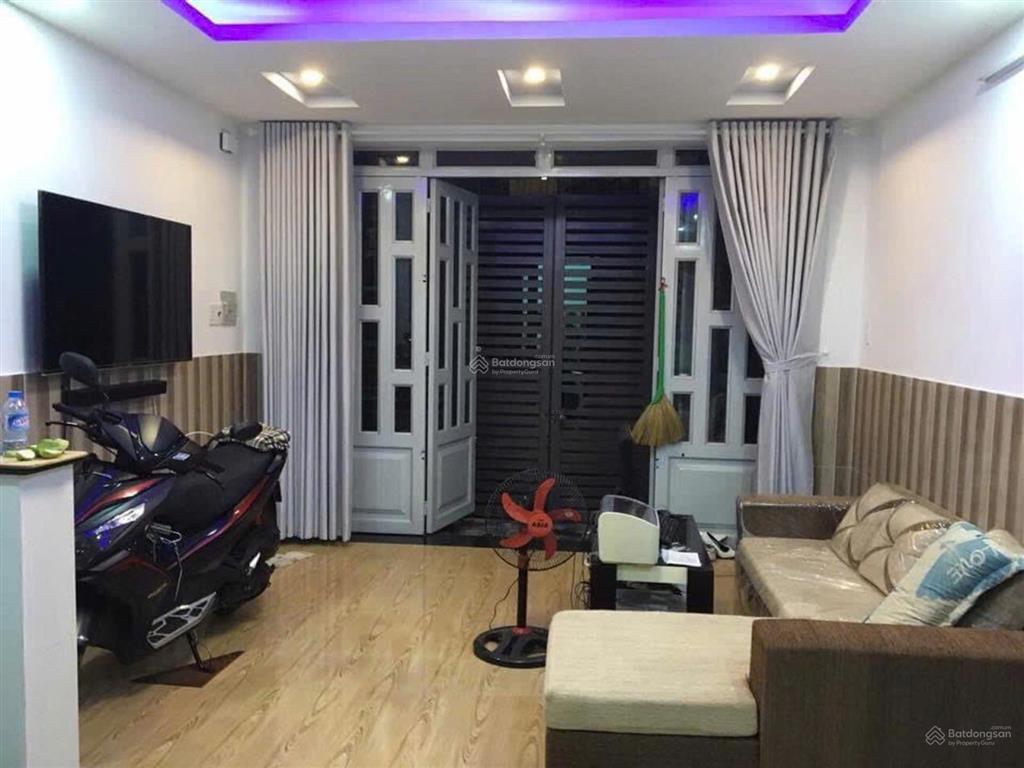 Nhà hẻm ô tô 4 tầng btct dt 31m2 giá chỉ 3ty5 thới an q12