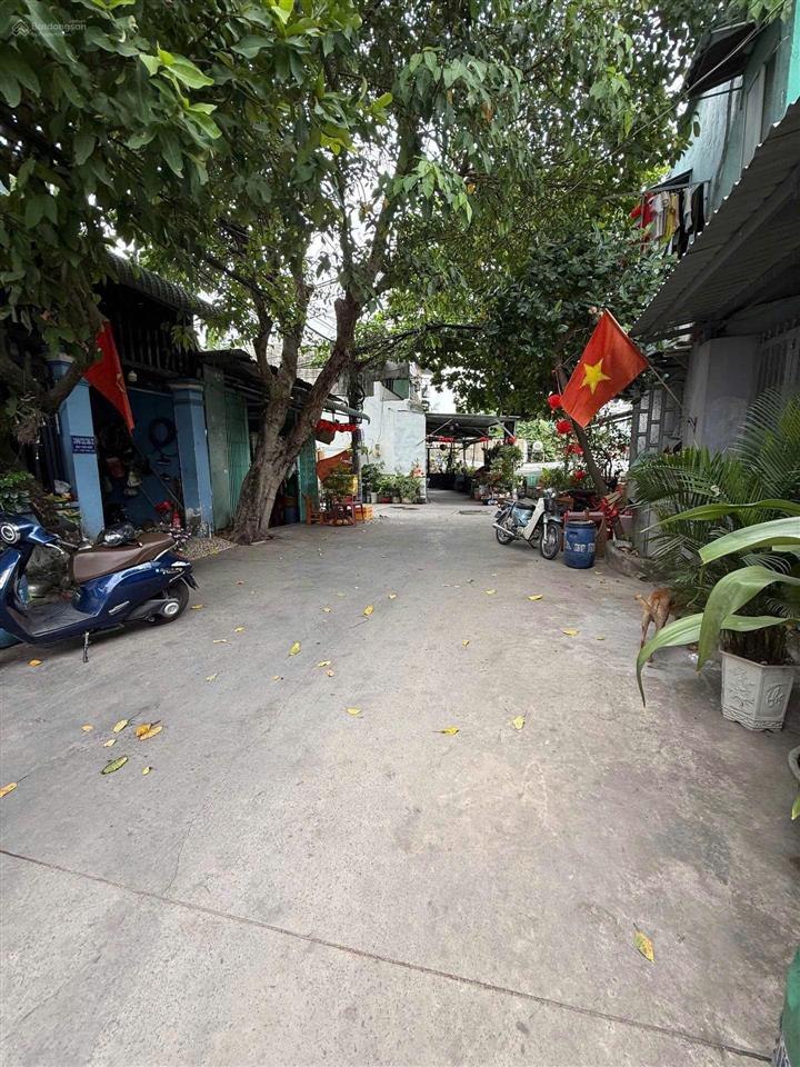 Chủ kẹt cần bán gấp nhà hẻm xe hơi 42m2 hiệp thành q12 giá chỉ 4.15 tỷ